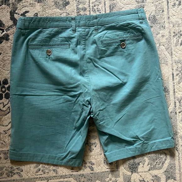 Ted Baker London short. 9 inch length. Turquoise color. - Picture 4 of 5